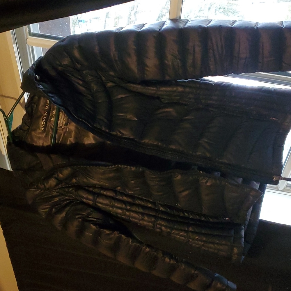 Light Weight Packable Premium Down Jacket - image 2